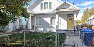 Beautiful Home!  Perfect combo of old world charm with modern finishes & ammenities! Gallery 1