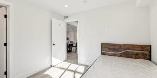 MH 1252 W 37th St Gallery 19