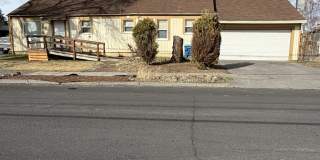 1039 Southwest Cascade Avenue Gallery 1