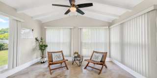 Discover the perfect Naples Park rental just minutes from the beach. Gallery 19