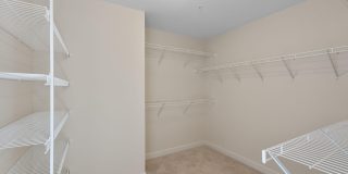 5313 STREAM BANK Lane Gallery 33