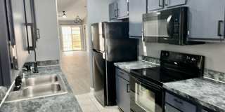 8778 BUZZ Court Gallery 9