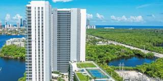 16385 Biscayne Blvd Gallery 2
