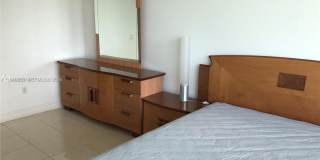 16500 Collins Ave Gallery 21
