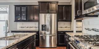 Beautiful 4 Bedroom, 3 Bathroom Home with 2-Car Garage & Loft Room in 12 Oaks, Holly Springs – Available Now! Gallery 7
