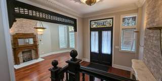 2150 W Monroe Street Gallery 17