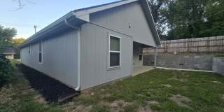 4939 Woodland Ave Gallery 3