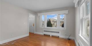 196 Wardlaw Avenue Gallery 8