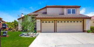 Stunning 5-Bedroom Mission Viejo Home Gallery 1