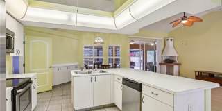 2701 SW 37th Terrace Gallery 13