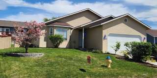 Occupied, do not disturb tenants, Terraced Estates 3br, 2ba, Dbl garage, Central air Gallery 1