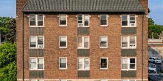 East Jefferson Apartments Gallery 3