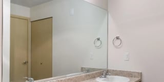 Taylor Creek Apartments Gallery 17