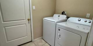 Pool Home in Victoria Meadows Gallery 18