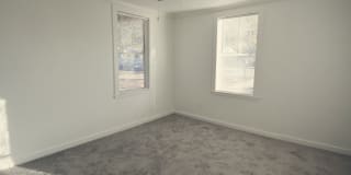 514 West Jefferson Street Gallery 10