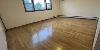190 Baltimore Avenue Gallery 1