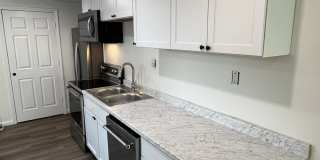 106 North Carpenter Street - 1 Gallery 1