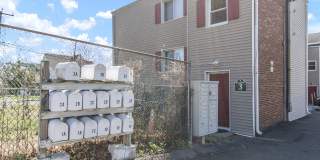 36 Woodbury Avenue Gallery 16