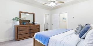 2923 Pretty Lake Avenue Gallery 22