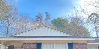 Gorgeous Home in the Heart Of Auburn! Gallery 1