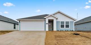 Gorgeous Home in Gentry! Gallery 1