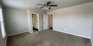 NOW PRE-LEASING FOR AUGUST MOVE-IN - 3B/3.5B/2G TOWNHOME NOW PRE-LEASING FOR AUGUST MOVE-IN - 3B/3.5B/2G TOWNHOME Gallery 8