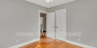 916 East 35th Street Gallery 23
