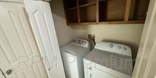 1027 Barrington Dr. Unit A Gallery 7