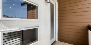 Luxury 3/2.5 Townhome Gallery 29