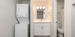 Camelback Cove Apartments Gallery 12