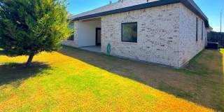 5941 Merrick Street Gallery 20