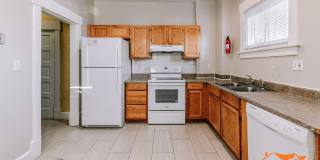 172 E 11th Avenue Gallery 36