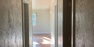 CHARMING 4 BED 2 BATH HOUSE NEAR DOWNTOWN Gallery 22