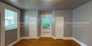 334 S. Quincy Street Gallery 13