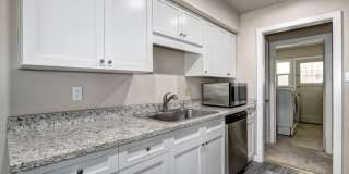 5400-5402 Folsom Blvd Gallery 26