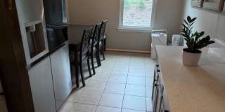20313 BEACONFIELD Terrace Gallery 13