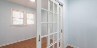 342 Mathews Avenue NE Gallery 24