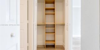 16894 Crestview Ln Gallery 29