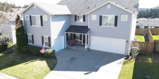 1175 Swan Loop Gallery 1