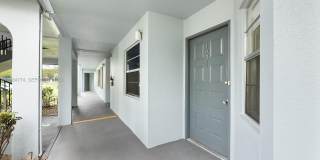 1401 SW 128th Ter Gallery 29
