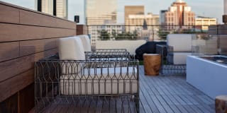 North Hollow Gallery 16