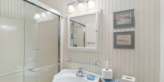 514 Pantigo Rd Gallery 1