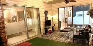 10 Hampshire Circle, Little Rock AR 72211 - Wonderfully updated 3br 2ba 2 story condo just off R Parham Gallery 25
