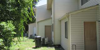802 West St. Gallery 22