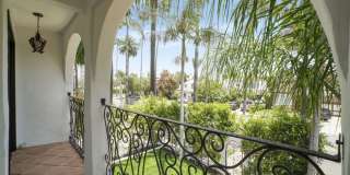 209 N Doheny Dr Gallery 19