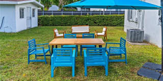 260 NE 45th St Gallery 28