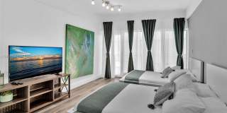 1052 Ocean Dr Gallery 16