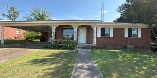 Renovated 3 Bedroom 1.5 Bath Home for Rent!! Gallery 1