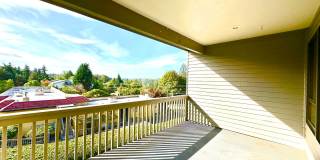 2bd/2ba Kirkland Condo Gallery 10