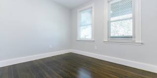 107 Harrishof St Gallery 13